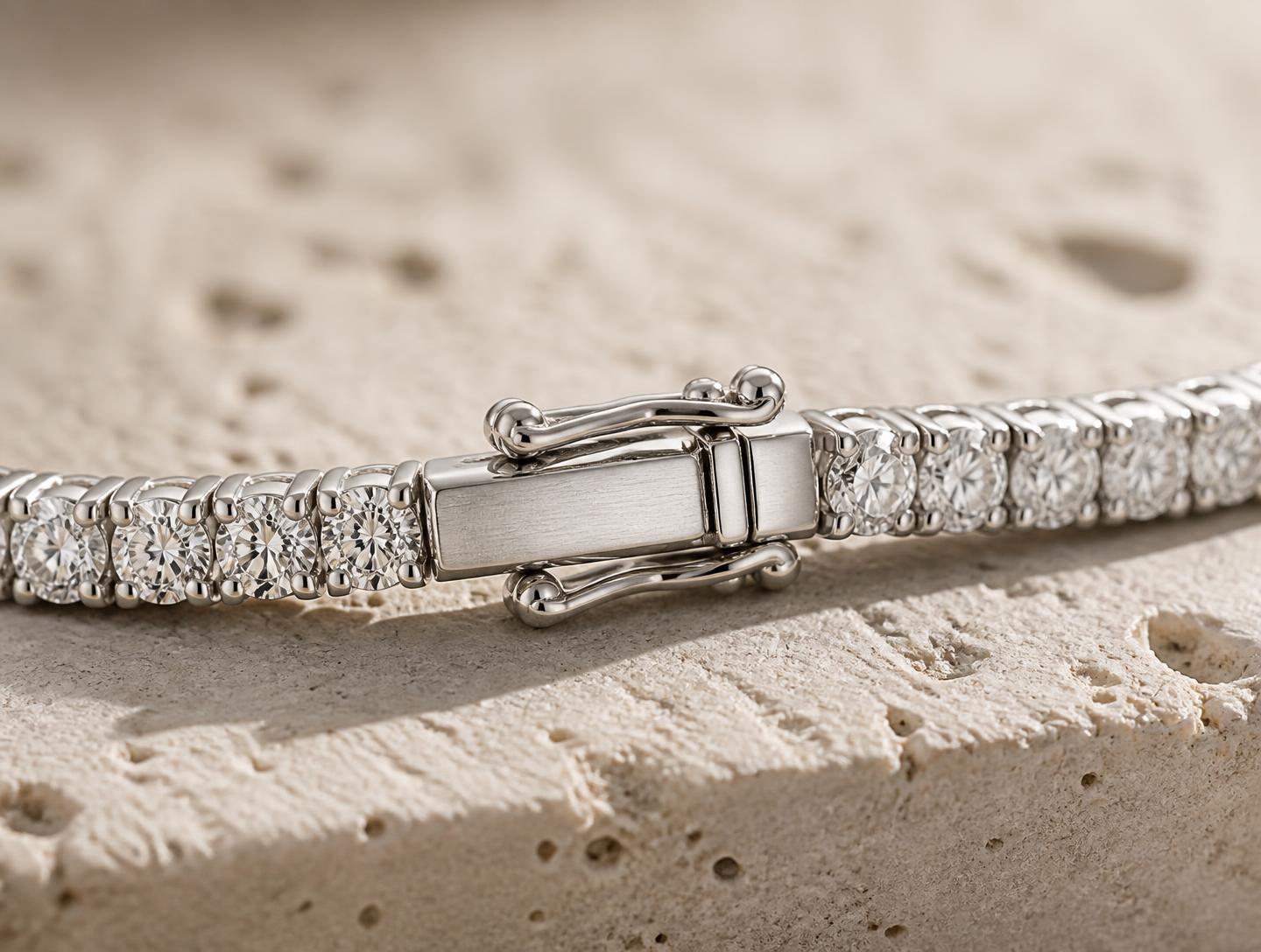 Concealed box clasp with double safety catch on the RW The Line diamond tennis necklace