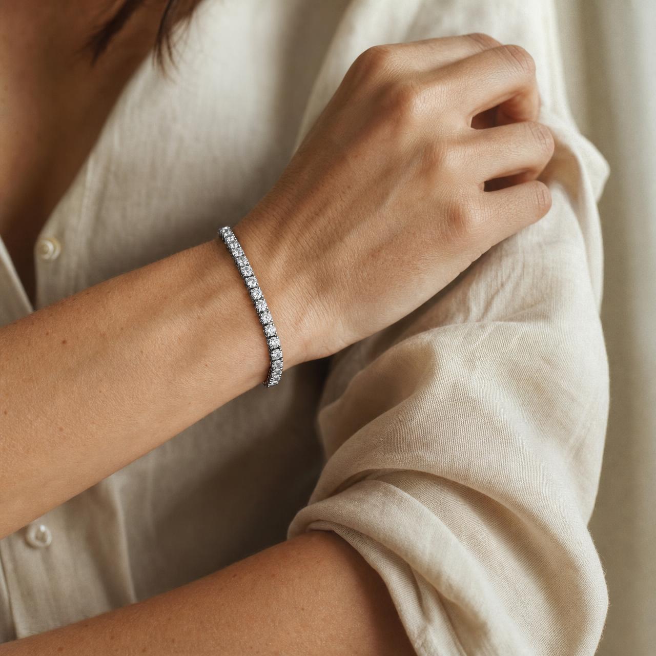 The Signature, 4mm tennis bracelet by RW